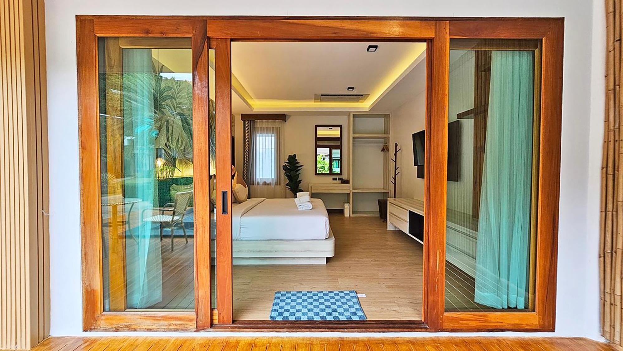 U Rip Resort Phi Phi Hotel Værelse billede