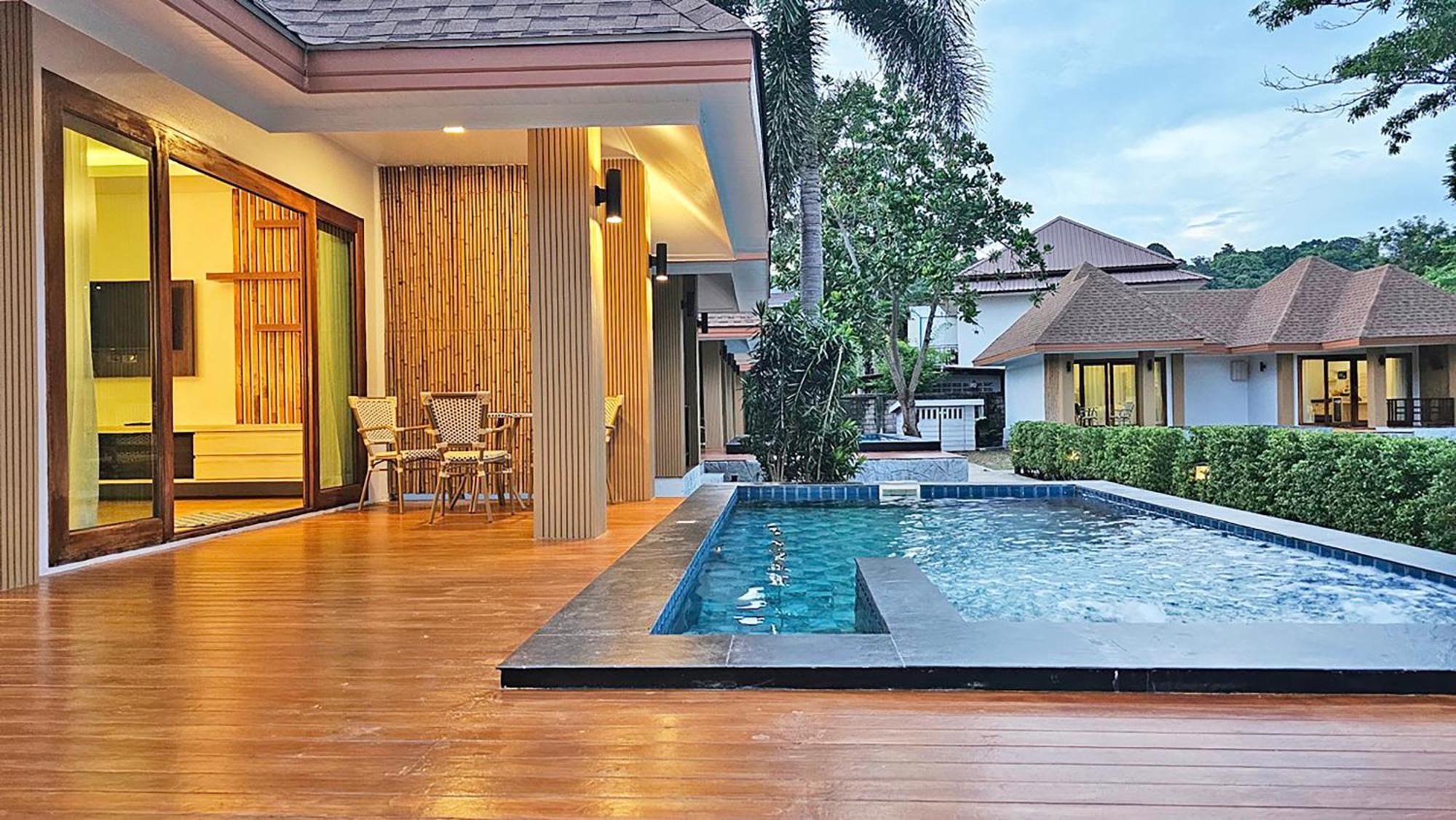 U Rip Resort Phi Phi Hotel Værelse billede